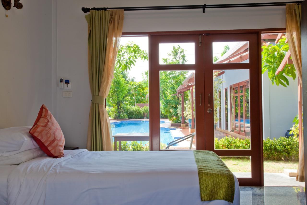 Ardea Resort Pool Villa Ампхава Экстерьер фото