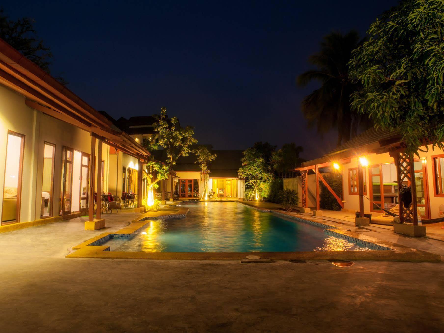 Ardea Resort Pool Villa Ампхава Экстерьер фото