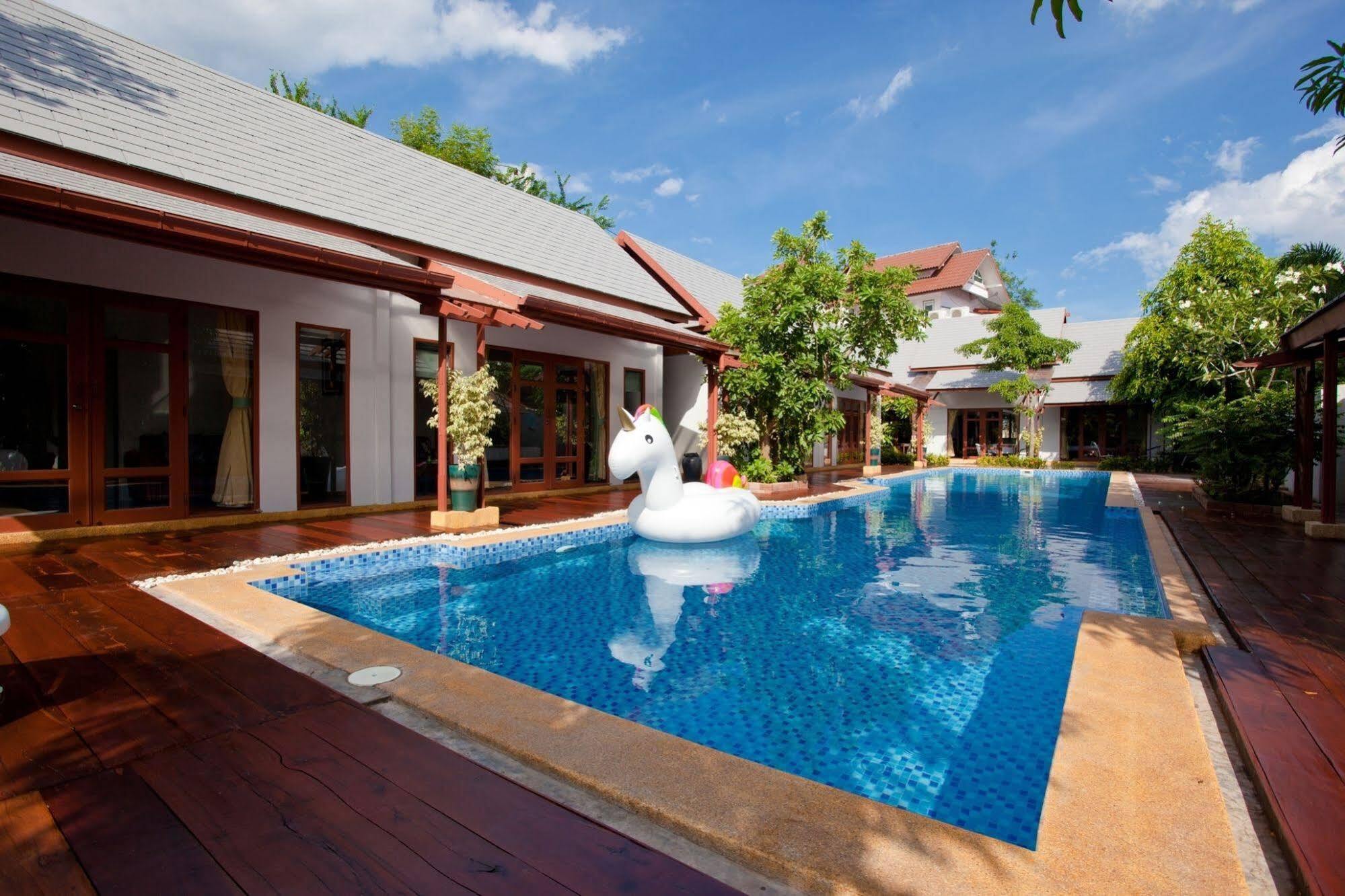 Ardea Resort Pool Villa Ампхава Экстерьер фото